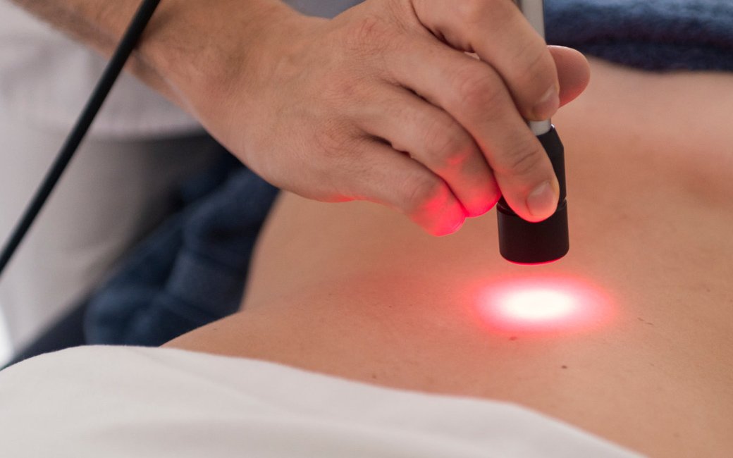 Capa da especialidade Laserterapia Aplicada a Disfunções Uroginecológicas e Proctológicas